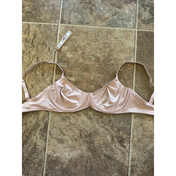 Skims Fits Everybody Unlined Demi Bra Size Mica Size 32D - Picture 8 of 9